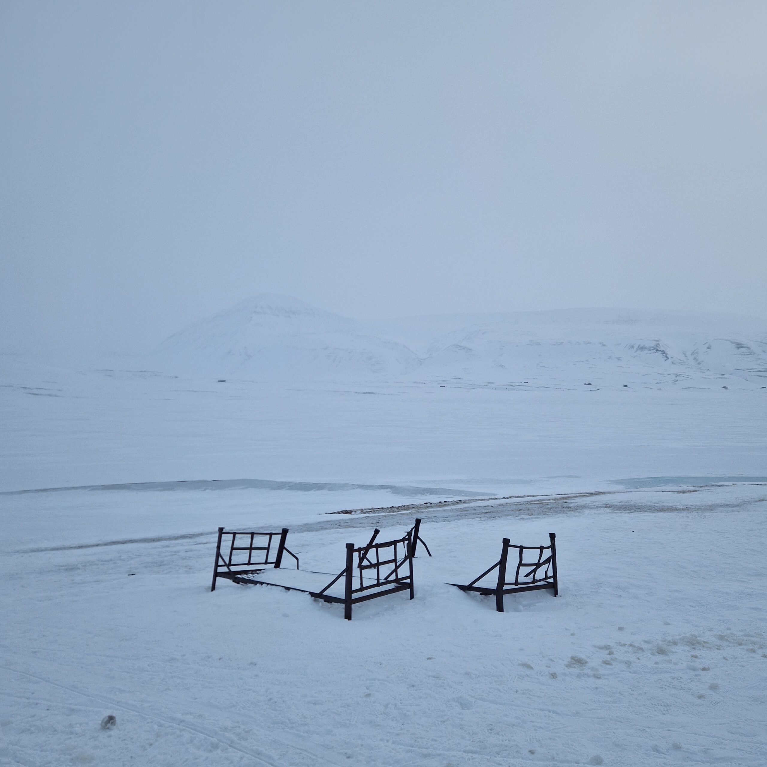Jernsenga The Mysterious Iron Beds of Adventdalen